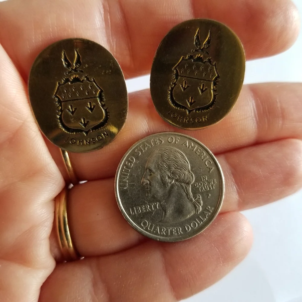 Vintage Johnson family crest cuff links cufflinks gold tone coat of arms